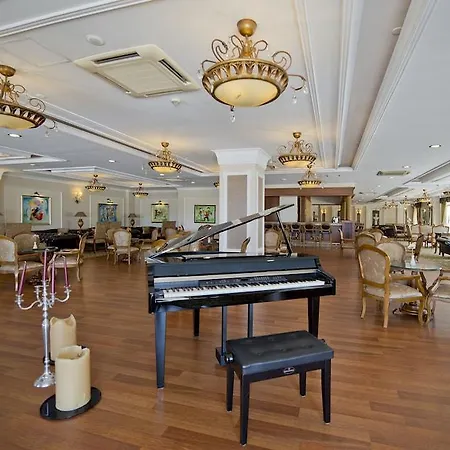 Trendy Aspendos Rezort Side