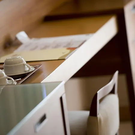 Trendy Aspendos Side