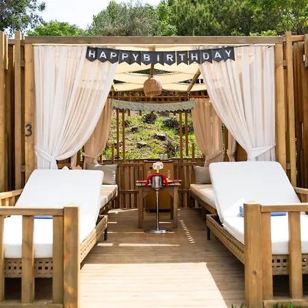 Trendy Aspendos 5* Side