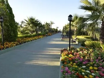 Trendy Aspendos Side